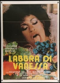 3r877 LABBRA DI VANESSA Italian 1p '85 close up of sexy Vanessa Del Rio licking grapes!