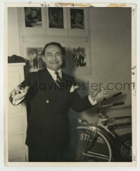 3s235 EDWARD G. ROBINSON 8.25x10 still '37 the legendary actor, super happy by a bicycle!