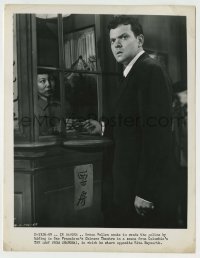3s438 LADY FROM SHANGHAI 7.75x10.25 still '47 distracted Orson Welles by Asian woman in booth!