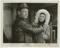 3s764 THING 8x10.25 still '51 Kenneth Tobey hands blanket to sexy Margaret Sheridan in fur coat!