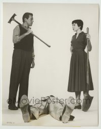 3s795 TROUBLE WITH HARRY 7.25x9.25 still '55 Forsythe & Shirley MacLaine w/ shovels by dead Harry!