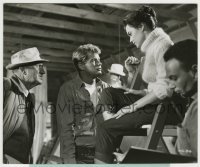 3s577 PARRISH candid 7.75x9.25 still '61 Sharon Hugueny, Troy Donahue & director Delmer Daves!