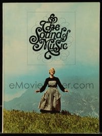 4d698 SOUND OF MUSIC 52pg souvenir program book '65 classic musical, great images of Julie Andrews!