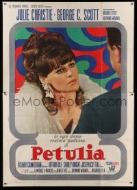 4f046 PETULIA Italian 2p '68 different close up pretty Julie Christie + colorful Ferrini art!