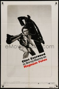 4j534 MAGNUM FORCE 1sh '73 best image of Clint Eastwood is Dirty Harry pointing his huge gun!