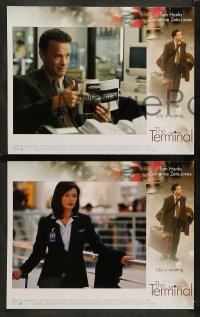 4k694 TERMINAL 8 LCs '04 images of Tom Hanks, Catherine Zeta-Jones, directed by Steven Spielberg!