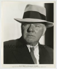 4m956 W.C. FIELDS 8.25x10 still '37 great portrait of the great comedian with rumpled fedora!