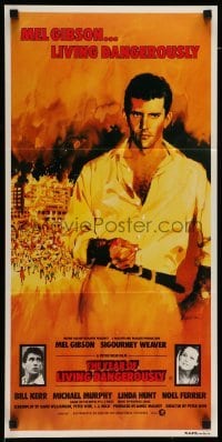4r993 YEAR OF LIVING DANGEROUSLY Aust daybill '82 Peter Weir, artwork of Mel Gibson by Stapleton!