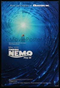 4z666 FINDING NEMO advance DS 1sh '03 Disney & Pixar, Nemo surrounded by huge school of fish!