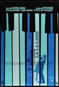 4z761 LA LA LAND teaser DS 1sh '16 wonderful image of Ryan Gosling & sexy Emma Stone in piano keys!