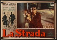 5d224 LA STRADA Italian 14x19 pbusta '54 directed by Federico Fellini, close up of Anthony Quinn!