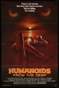 5f472 HUMANOIDS FROM THE DEEP 1sh '80 classic sexy art of eyes looming over sexy girl on beach!