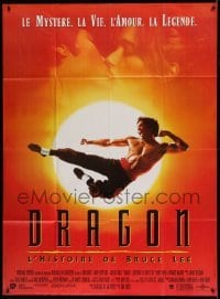 5k692 DRAGON: THE BRUCE LEE STORY French 1p '93 Bruce Lee bio, cool image of Jason Scott Lee!