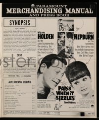 5m821 PARIS WHEN IT SIZZLES pressbook '64 Audrey Hepburn w/gun& barechested William Holden in France