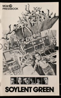 5m904 SOYLENT GREEN pressbook '73 art of Charlton Heston trying to escape riot control by Solie!