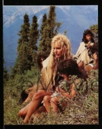 5m251 CLAN OF THE CAVE BEAR presskit w/ 10 color stills '86 great color images of Daryl Hannah!
