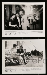 5m471 TITANIC presskit w/ 4 stills '97 Leonardo DiCaprio & Kate Winslet, James Cameron!
