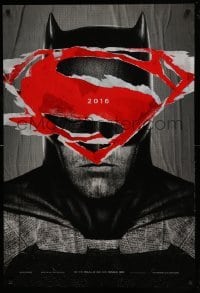5r091 BATMAN V SUPERMAN teaser DS 1sh '16 cool close up of Ben Affleck in title role under symbol!