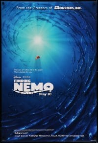 5r298 FINDING NEMO advance DS 1sh '03 Disney & Pixar, Nemo surrounded by huge school of fish!
