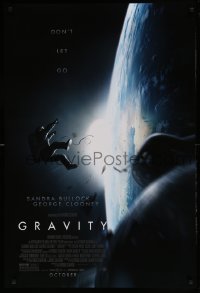 5r353 GRAVITY advance DS 1sh '13 October style, Sandra Bullock & George Clooney, don't let go!
