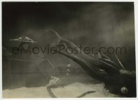 5s026 20,000 LEAGUES UNDER THE SEA 6.75x9.5 still R63 great close up fighting giant squid!