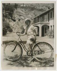 5s549 MARY PICKFORD 7.25x9 news photo '33 she's joining in on the new Hollywood bicycle trend!