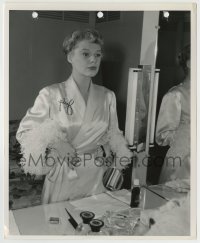 5s727 REMAINS TO BE SEEN candid 8.25x10 still '53 June Allyson getting ready in her dressing room!