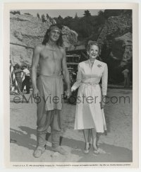 5s856 TAZA SON OF COCHISE candid 8.25x10 still '53 Rock Hudson in costume with Chilean journalist!