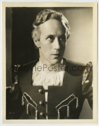 5s761 ROMEO & JULIET 8x10.25 still '36 best close up of Leslie Howard as the leading man!