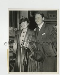 5s817 SPENCER TRACY 7x9 news photo '39 with wife returning to LA after vacation in England!