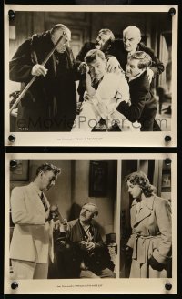 5x942 MAN IN THE WHITE SUIT 2 8x10 stills '52 Alec Guinness discovers the flaw in his invention!