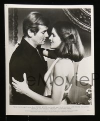 5x428 MOONRAKER 7 8x10 stills '79 Roger Moore as James Bond, Richard Kiel as Jaws, Lois Chiles!