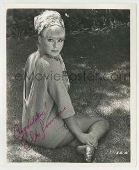 5y342 ELKE SOMMER signed 8.25x10 still '60s wonderful portrait of the sexy German blonde outdoors!