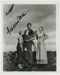 5y362 GREGORY PECK signed 8.25x10 still '46 with Jane Wyman & Claude Jarman Jr. in The Yearling!