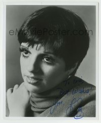 5y814 LIZA MINNELLI signed 8x10 REPRO still '80s great head & shoulders portrait of the star!