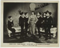 5y421 MARIE WINDSOR signed 8x10.25 still '53 in a great scene from Cat-Women of the Moon!