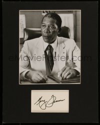5y157 MORGAN FREEMAN signed 3x5 index card in 11x14 display '90s ready to frame & hang on the wall!