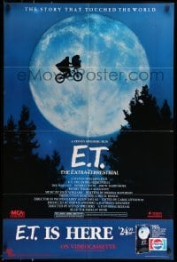 6b719 E.T. THE EXTRA TERRESTRIAL 26x39 video poster R88 Spielberg, bike over moon image!