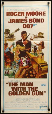 6g904 MAN WITH THE GOLDEN GUN Aust daybill '74 art of Roger Moore as James Bond by Robert McGinnis