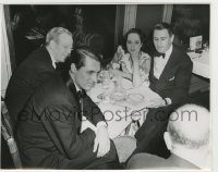 6h157 CARY GRANT/MERLE OBERON 7.75x10 still '40s c/u with two men in restaurant by Gene Lester!