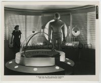 6h235 DAY THE EARTH STOOD STILL 8.25x10 still '51 Patricia Neal watches Gort inside space ship!