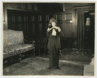 6h265 DOROTHY GISH 7.75x9.75 still '20s looking perplexed standing with phone in her hand!