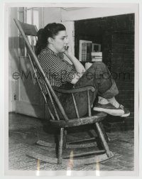 6h372 GRACE METALIOUS 7x9 news photo '64 the Peyton Place writer sitting in rocking chair!