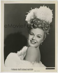 6h433 I WONDER WHO'S KISSING HER NOW 8x10.25 still '47 head & shoulders c/u of sexy June Haver!