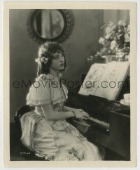 6h569 MARION DAVIES 8.25x10 still '25 great close up playing piano in Lights of Old Broadway!