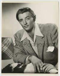 6h752 ROBERT MITCHUM 8x10 still '54 portrait in great jacket showing chest hair, Track of the Cat!