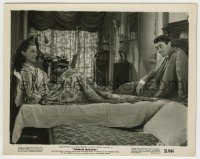 6h763 ROMAN HOLIDAY 8x10.25 still '53 Audrey Hepburn & Gregory Peck on opposite sides of the bed!