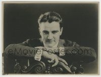 6h971 WILLIAM DESMOND deluxe 7.5x9.75 still '20s great posed portrait of the silent actor!