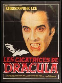 6p907 SCARS OF DRACULA French 1p R70s c/u art of bloody vampire Christopher Lee, Hammer horror!