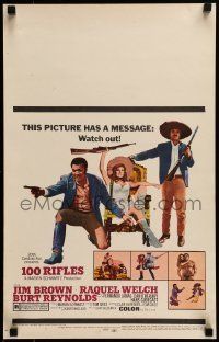 6p284 100 RIFLES WC '69 sexy Raquel Welch between Jim Brown & Burt Reynolds, all holding guns!